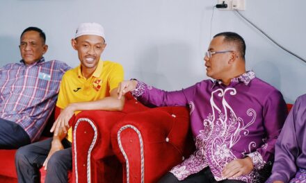 MB Selangor ziarah keluarga Allahyarham Muhammad Husni
