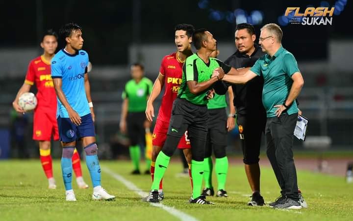 “Kedudukan Feichtenbeiner terancam jika Selangor FC tumbang lagi malam ini” – Presiden ASFC