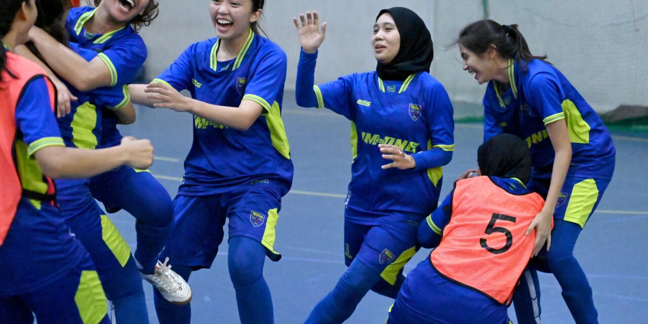 Futsal wanita Universiti Malaya juara SUKIPT 2022