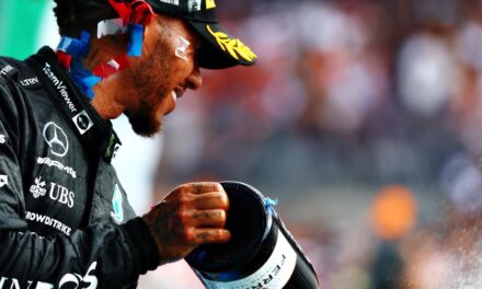Lewis Hamilton laung amaran bawa Mercedes kembali bergelar juara  2023 