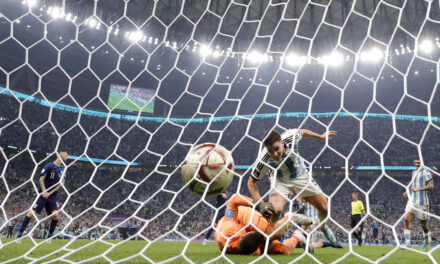 Argentina gah mara ke final, Messi dan Julian Alvarez hampakan hajat menggunung Croatia