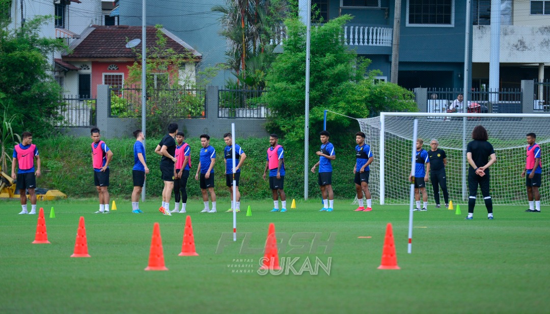 Suasana ceria penuh semangat di kem latihan Harimau Malaya
