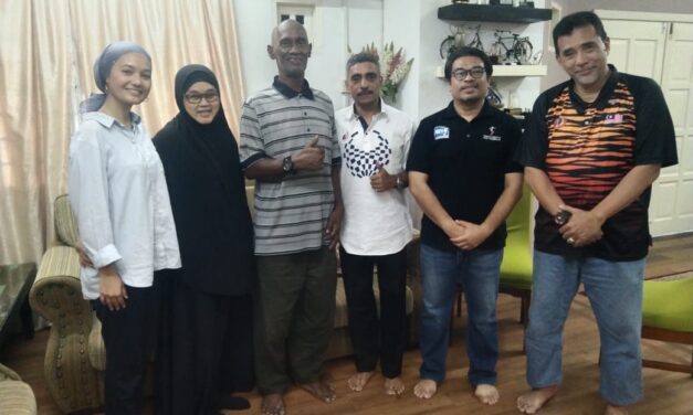 Doa untuk Khalid Ali : Legenda Harimau Malaya disahkan menghidap barah paru-paru