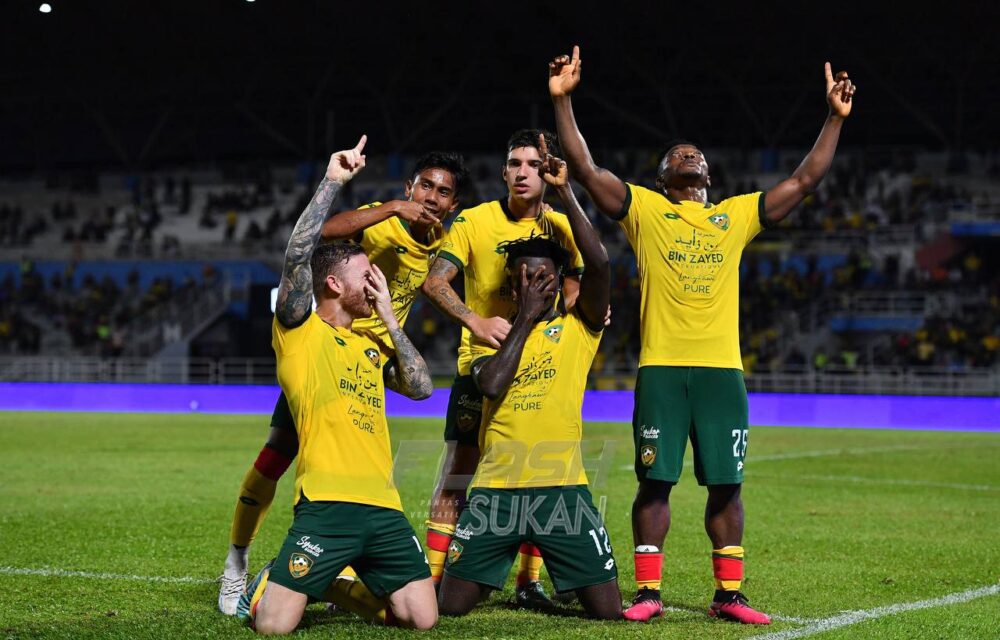 Ifedayo mula langkah pertama dengan gol, bantu Sang Kenari benam The Cops