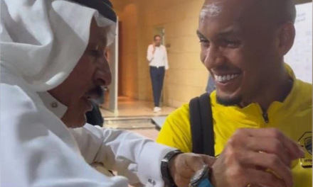 Jam tangan Rolex hadiah peminat untuk Fabinho