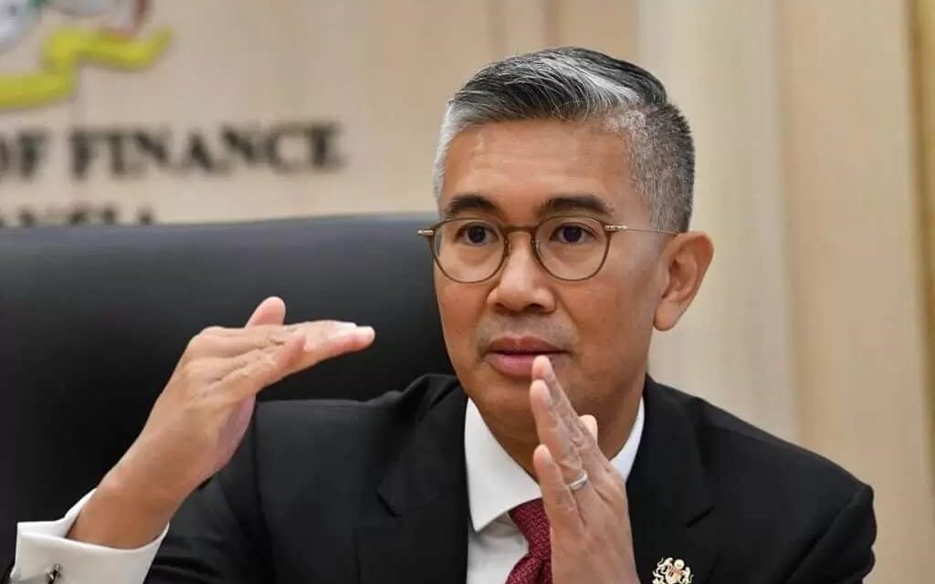 Tengku Zafrul enggan ulas isu badminton, belum jumpa ahli majlis BAM