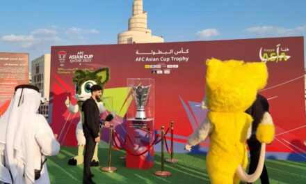 Jelajah trofi Piala Asia dikerumuni peminat di Doha