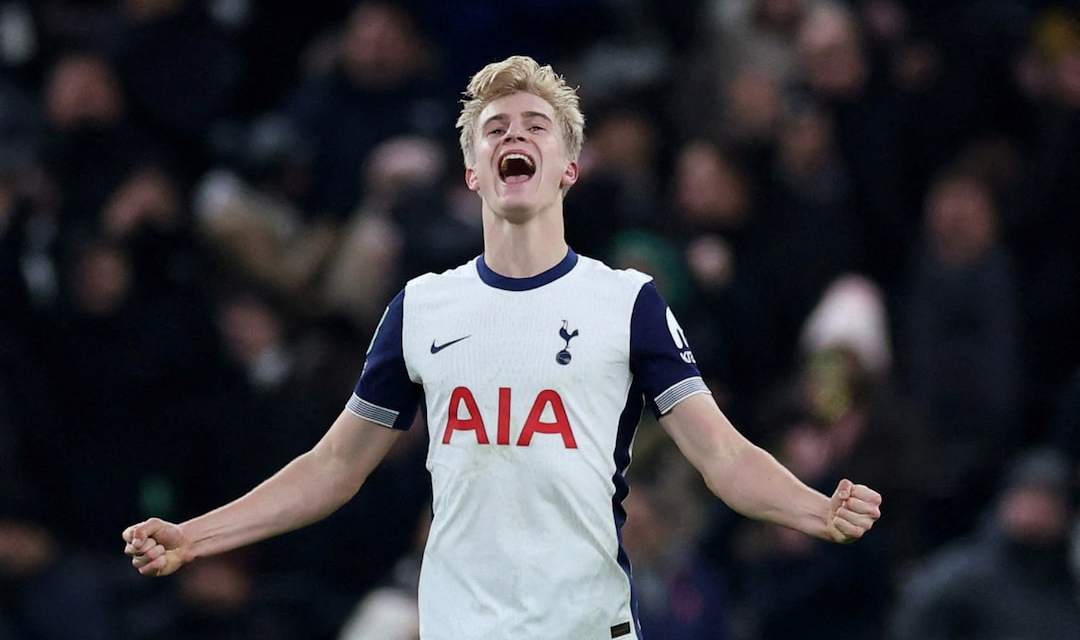 Lucas Bergvall wira remaja Spurs, kontroversi kad kuning cetus perdebatan