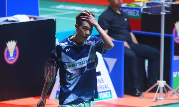 Badi Axiata Arena – Tze Yong tarik diri cedera lutut kanan