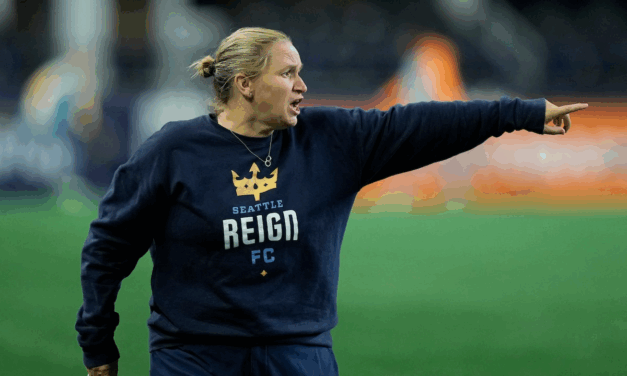 Jurulatih Bola Sepak Wanita di US Guna Taktikal dari ChatGPT!