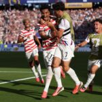 USA Jinakkan Bosnia Dengan 10 Pemain Untuk Ke Pusingan 16