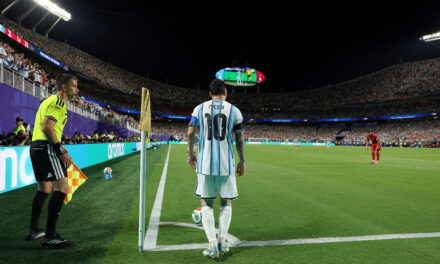Messi akhirnya berpeluang berdepan England