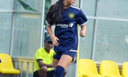 Lim You Bangga Sarung Jersi Malayan Tigress